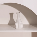 Aeris Home – Sculptural Vase Collection