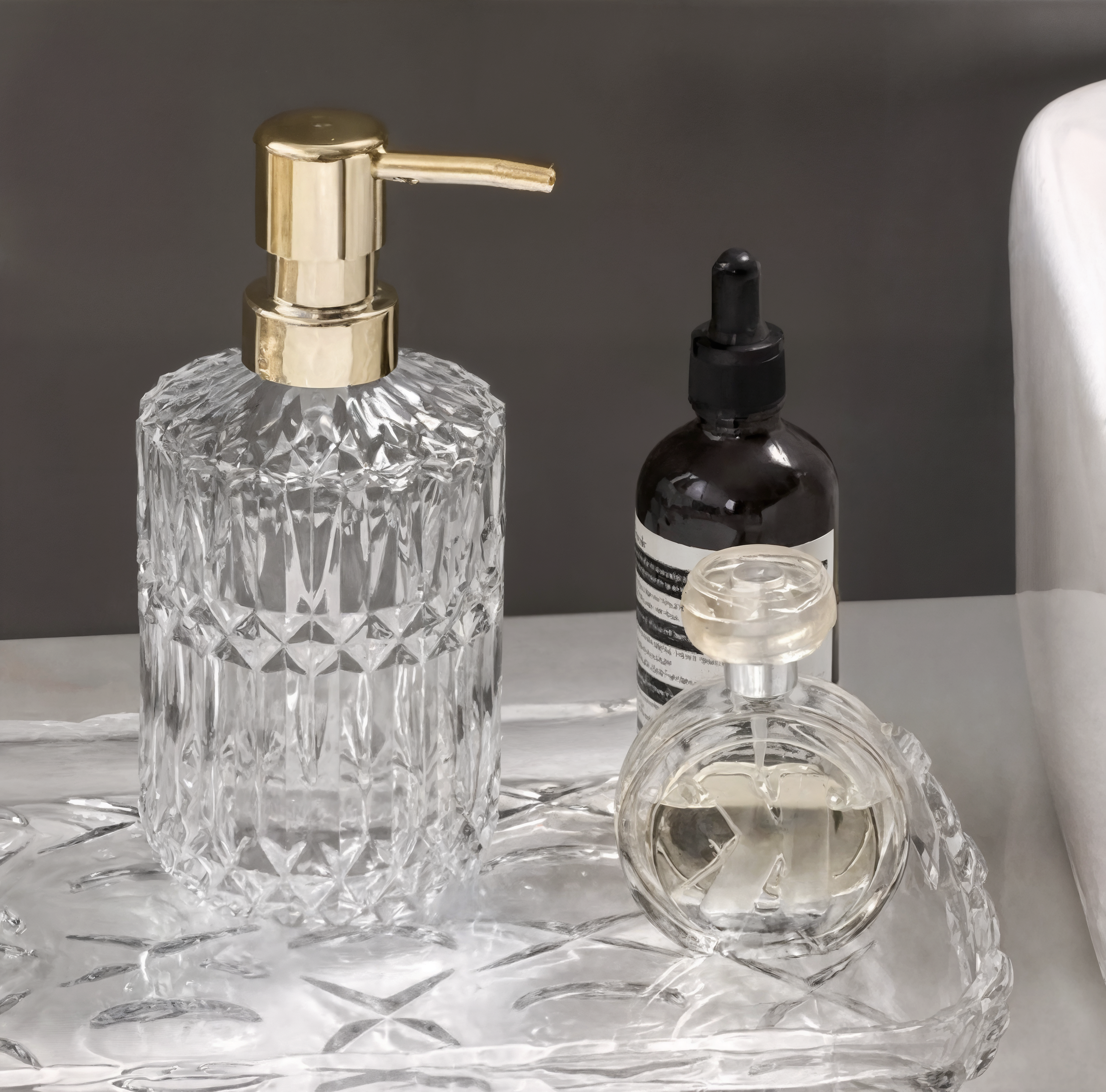Aeris Home – Apothecary Soap Dispenser